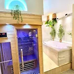 - Sauna Privatif Centre Parking Gratuit