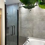 - Sauna Privatif Centre Parking Gratuit Apartment Troyes